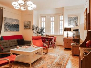 Apartment Chez L'Artiste by Interhome